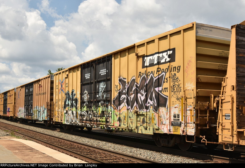 660147